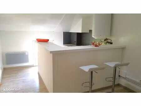 t1 bis proche faculté