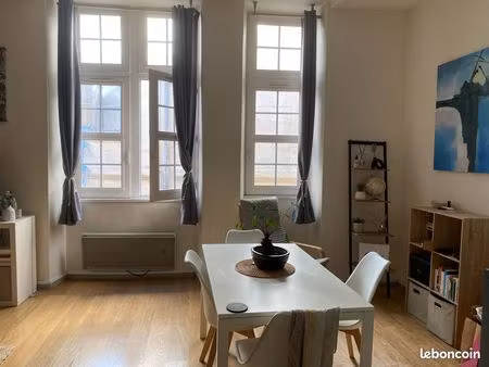 studio 40m² non meublé