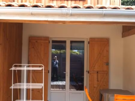 t2 duplex avec terrasse et parking
