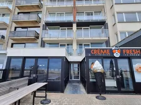 appartement de 2 chambres avec vue sur la mer