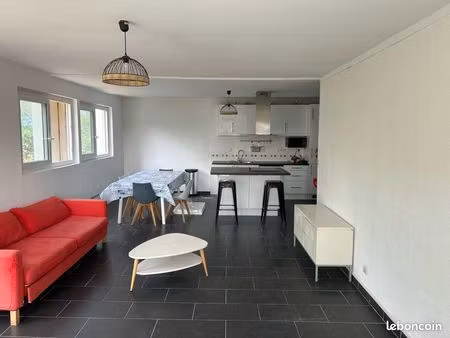t3 meublé 80m2