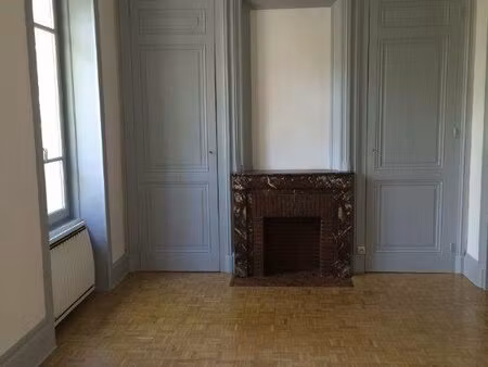 t3 cours suchet 69002 lyon
