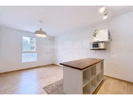 studio - 27 m² - 69100 - villeurbanne