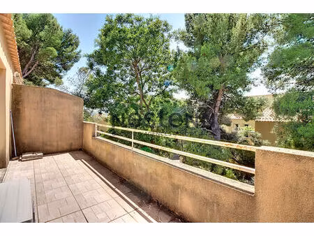 appartement vitrolles 2 pièce(s) 46 m2 avec place de parking  garage et terrasse dans rési