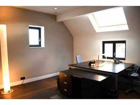 bâtiment de bureaux exceptionnel