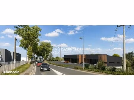 local commercial 360 m² albi