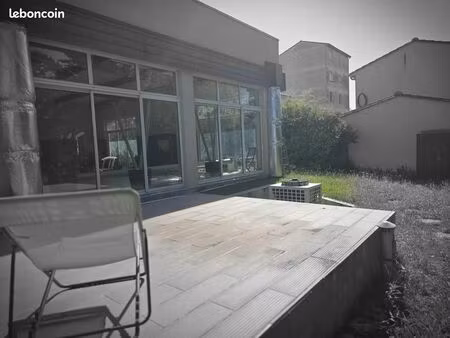 local commercial 285 m²