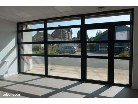 local commercial 197 m² camblain chatelain