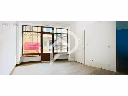 local commercial 23 m² castres