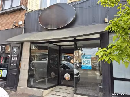 local commercial 70 m²