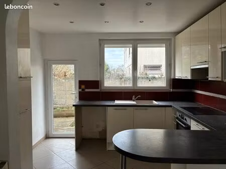 une maison 4 pièces