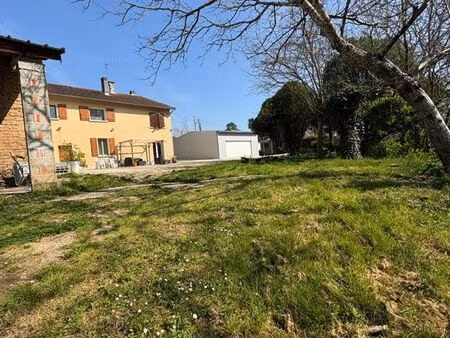 maison (corps de ferme rénové) de 150 m² sur 1578 m² de terrain – lisle-sur-tarn