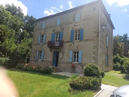 maison 7 pièces 190 m²