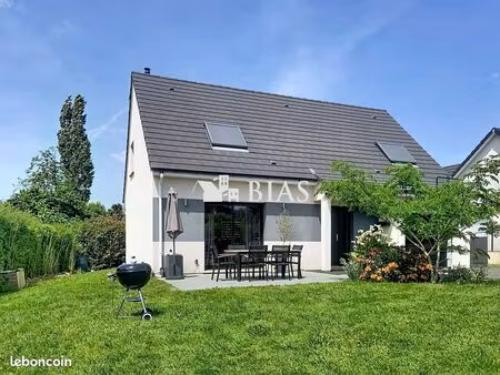 pavillon 6 pièces 110 m²