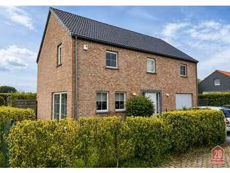 bonnivers - 2d : maison 4 chambres et jardin