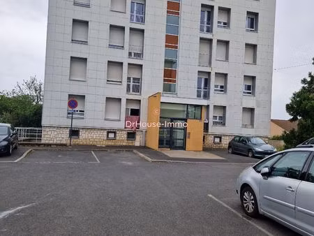 très beau t3   lumineux a vendre 79000 euros au cœur des trois citées poitiers 86000