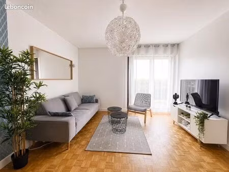 appartement 4 pièces 79 m²