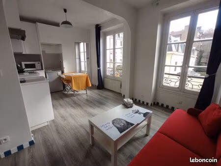 studio à versailles