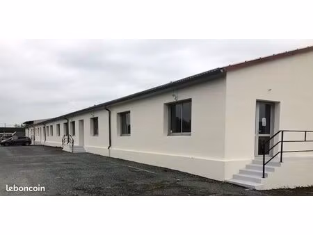 bureaux à faible loyer avec parking - parthenay