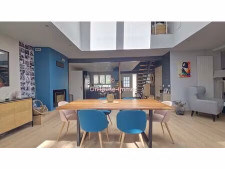 maison familiale à vendre à croissy beaubourg seine-et-marne ile-de-france - 5 chambres - 