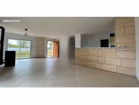 maison contemporaine de plain-pied 110 m²