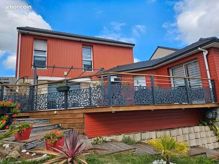 maison 5 pièces 144 m²