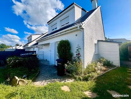 maison 6 pièces 106 m²