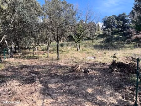 terrain 2000 m² lauris