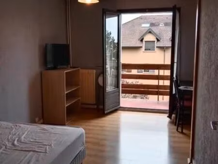 studio meublé avec parking