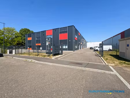 location commerce 4 pièces 220 m² à lampertheim (67450)