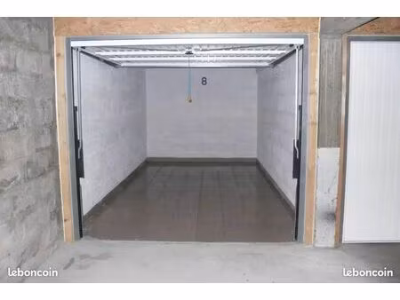 location garage securise st nazaire