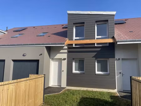 location maison 4 pièces 81 m² à caen (14000)