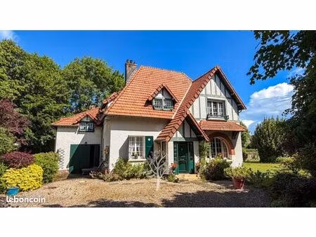 maison 7 pièces 140 m²