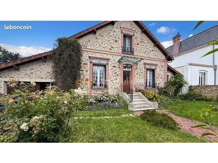 maison 6 pièces 120 m²
