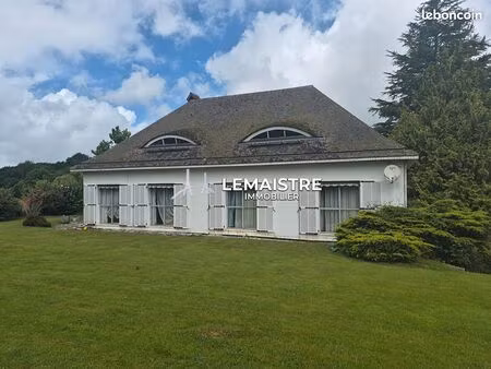 maison 5 pièces 131 m²