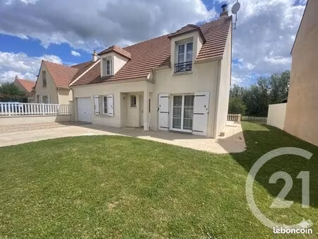 pavillon 7 pièces 124 m²