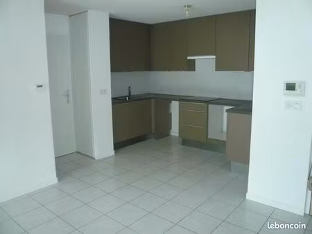 appartement 3 pièces 58 m²