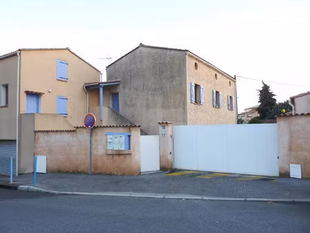 location garage 18 m² à la farlède (83210)