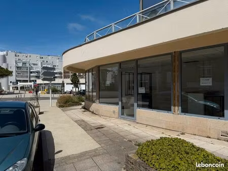 local commercial ou professionnel – pornichet centre – emplacement premium
