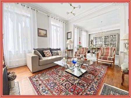 maison 7 pièces 200 m²