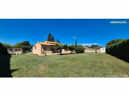 villa 4 pièces 90 m²