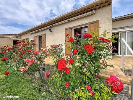 villa 5 pièces 142 m²