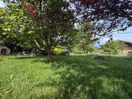 terrain 400 m² cervens