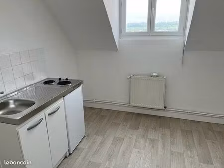 studio 1 pièce 12 m²