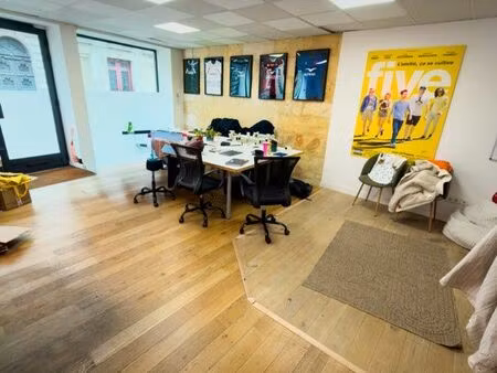 bureaux à louer - bordeaux centre 70m2