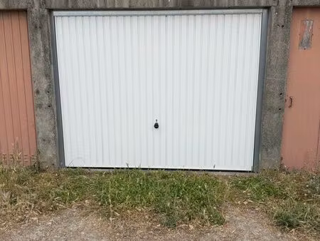 box garage