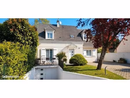 maison 4 chambres + véranda + garage