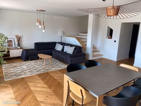 à louer – appartement meublé 99 m² – annecy-le-vieux avec piscine