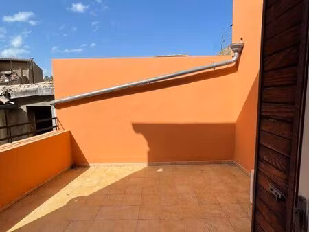 appartement 4 pièces lumineux avec terrasse