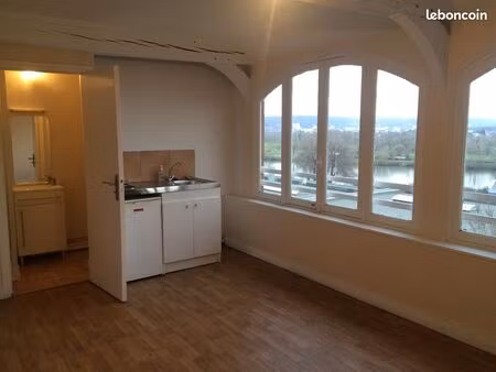 elbeuf studio 20m² vue seine